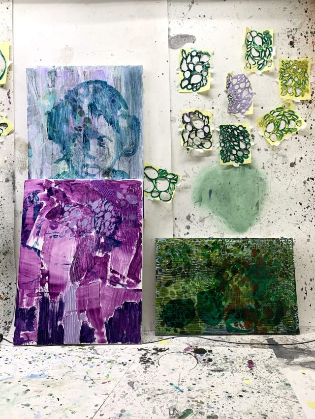 Portret abstrakcyjny w trakcie tworzenia